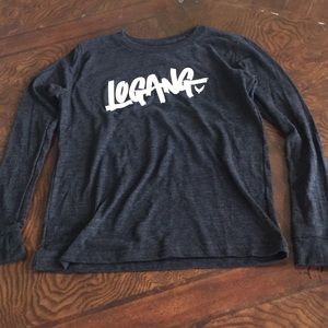 Small Logang shirt
